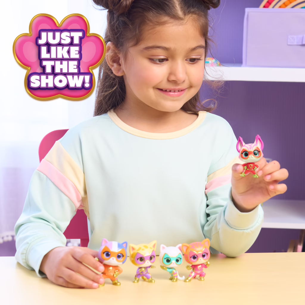 Disney Junior SuperKitties Hero Squad Figure Set