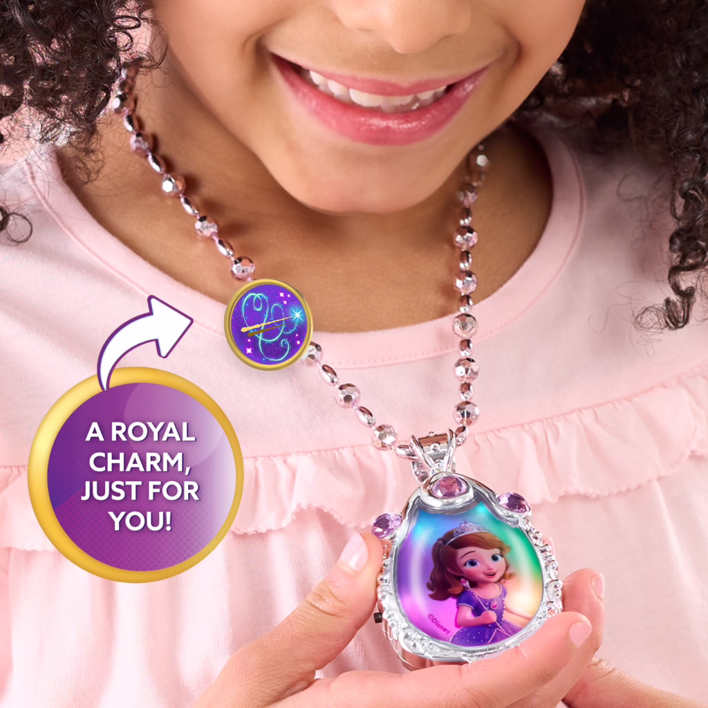 Disney Jr. Sofia the First Enchanting Amulet