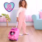Disney Jr. Minnie Mouse Groom & Go Pet Salon