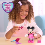 Disney Jr. Minnie Mouse Fabulous Fashion Doll