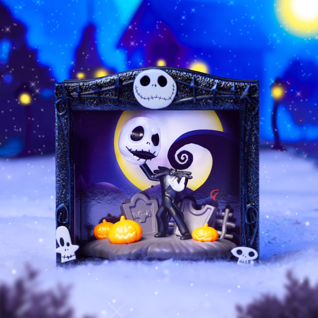 HAPPY HAUL Disney Tim Burton’s The Nightmare Before Christmas Spooky Scenes Scene Setters