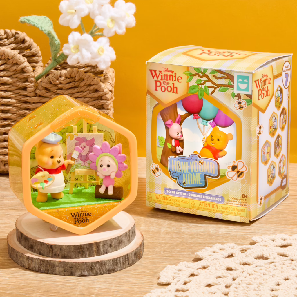 HAPPY HAUL Disney Winnie the Pooh Honeycomb Homes Scene Setters